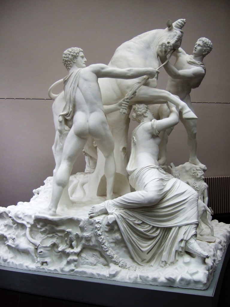 Berlin_plaster_cast_of_Farnese_Bull_-_1